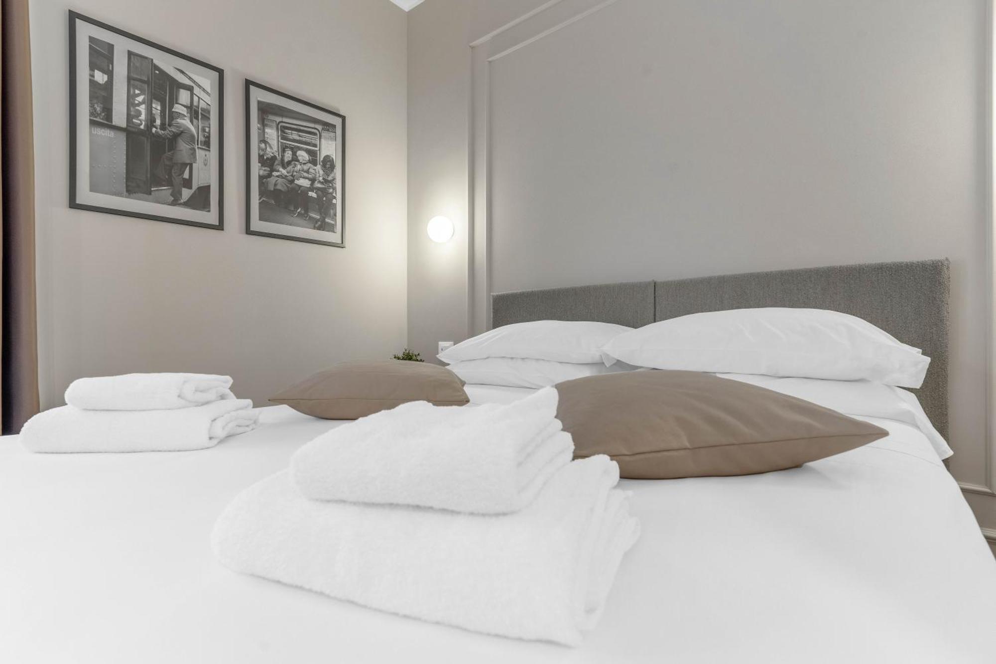 Torriani Suites Foresteria Lombarda Milano Esterno foto
