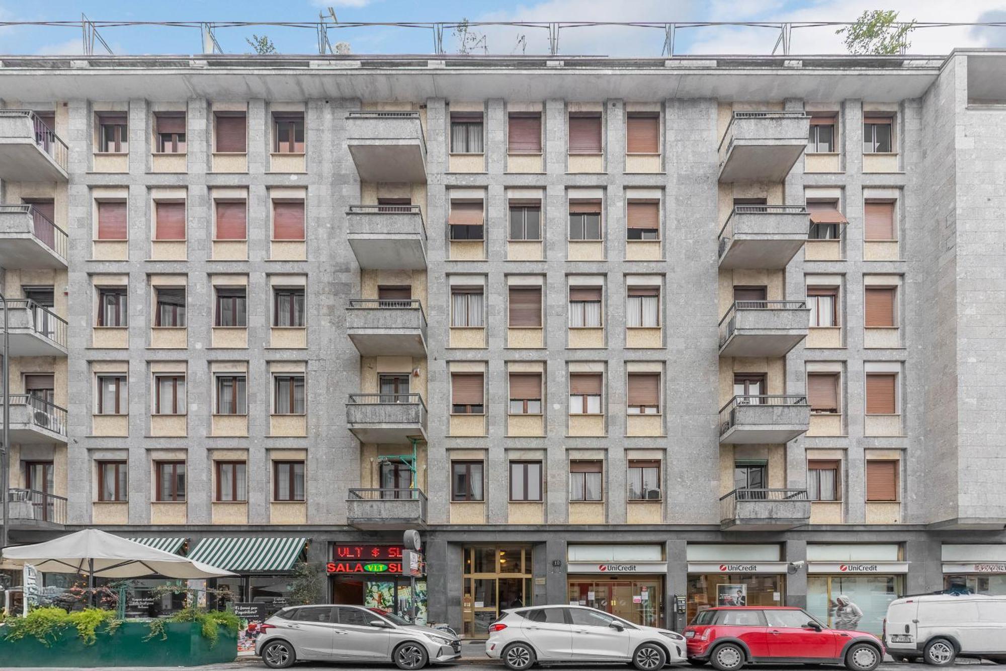 Torriani Suites Foresteria Lombarda Milano Esterno foto